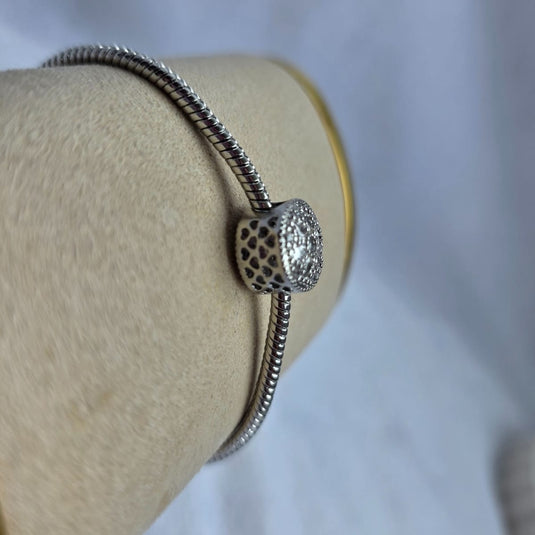 Charm de Pandora Clara