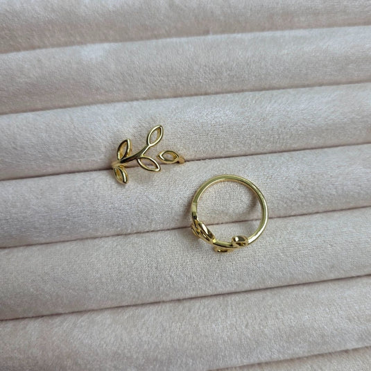 Anillo Hojas Inefable